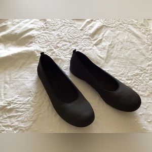 Abel Tilly black knit  flats size 9.5 women’s